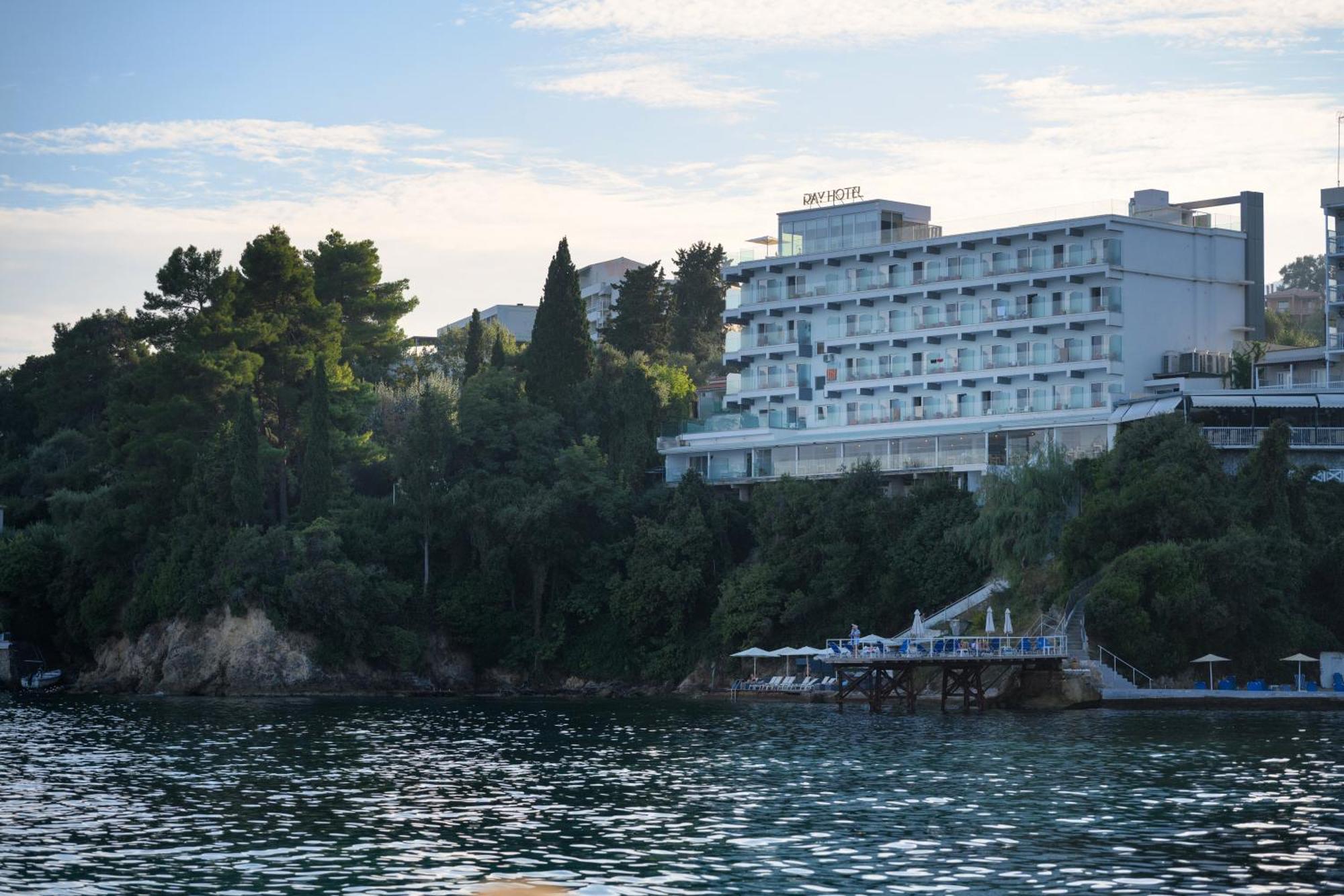 Ray Hotel Corfu Perama  Exterior photo